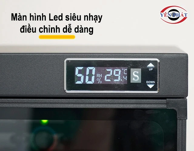 màn hình LED tủ chống ẩm